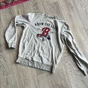 Gray Graphic Sweatshirt